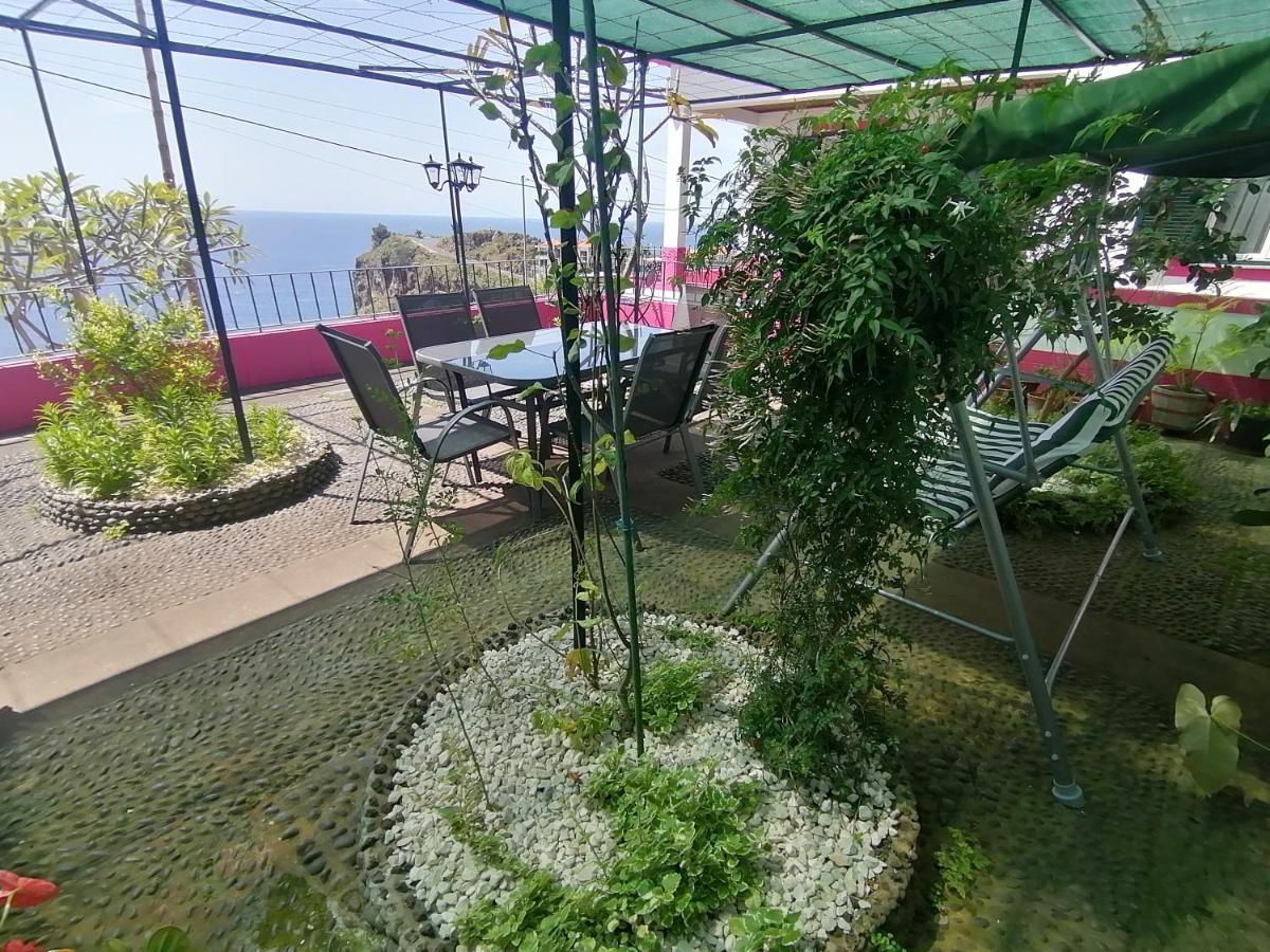 Westerland House Ribeira Brava Buitenkant foto